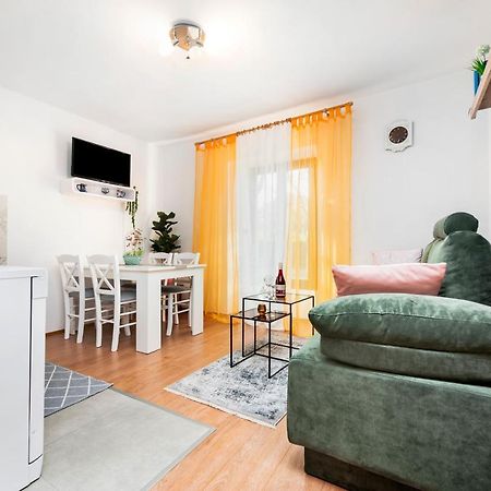 Apartment Roze Ровинь Экстерьер фото